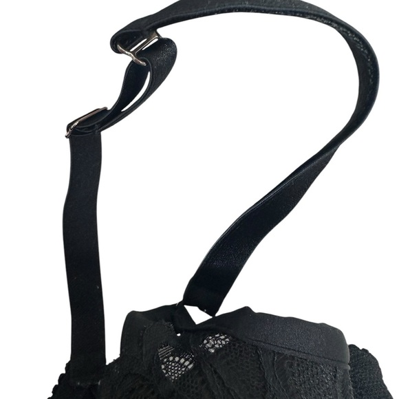 Savage X Fenty Womens Black lace Bra Size 38DDD (F) - Picture 8 of 11